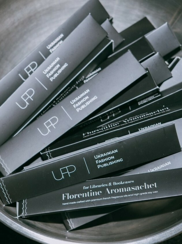 Ukrainian_Fashion_Publishing_and_Mamaratstsi_34_04d02385